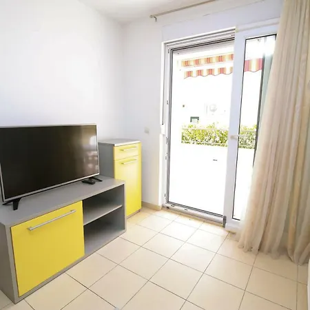 Apartamento Mara Makarska
