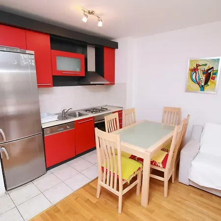 Mara Apartamento Makarska