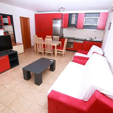 Mara Apartment *